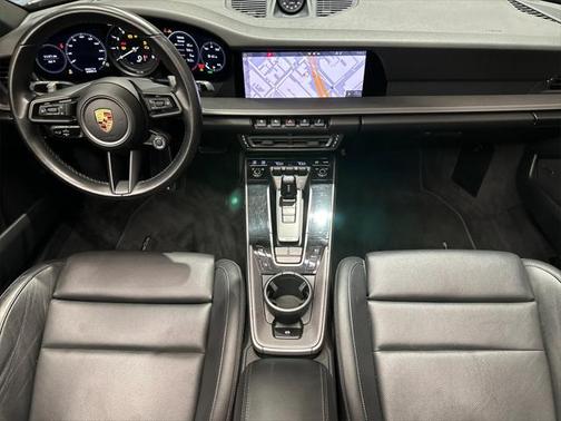 2021 Porsche 911 Carrera