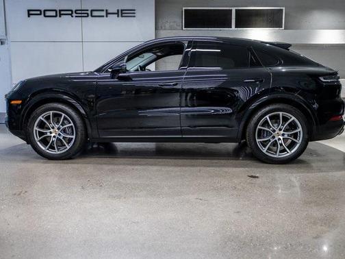 2024 Porsche Cayenne 