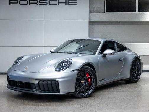 2025 Porsche 911 Carrera GTS