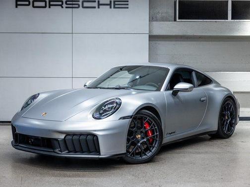 2025 Porsche 911 Carrera GTS