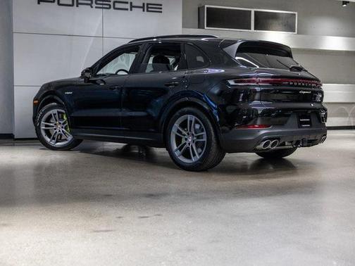 2026 Porsche Cayenne S