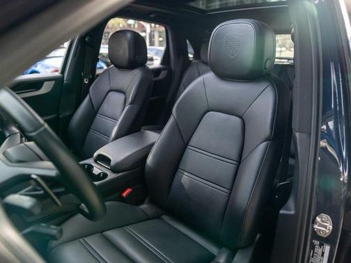 2025 Porsche Cayenne S