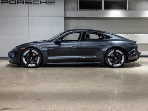 2025 Porsche Cayenne S