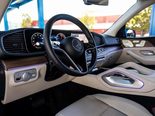 2025 Mercedes-Benz GLE 450e 4MATIC