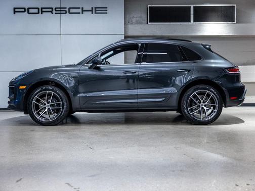 2026 Porsche Macan 