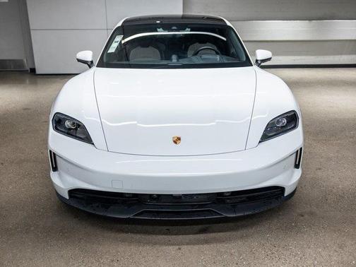 2025 Porsche Taycan