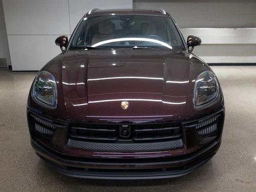 2025 Porsche Macan S