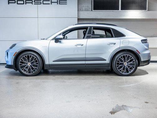 2025 Porsche Macan 