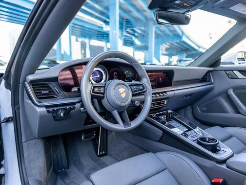 2024 Porsche 911 Targa 4