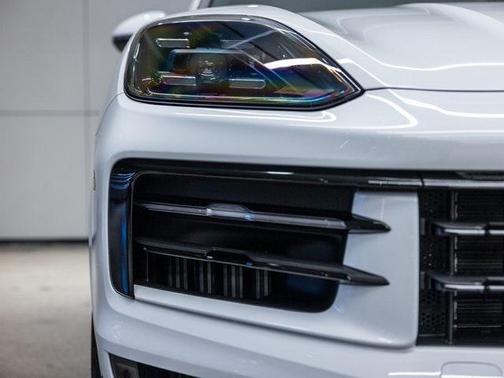 2025 Porsche Cayenne Cayenne