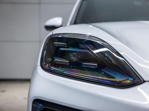 2025 Porsche Cayenne Cayenne