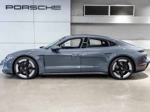 2025 Porsche Taycan 4