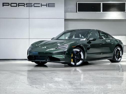 2025 Porsche Taycan Turbo S