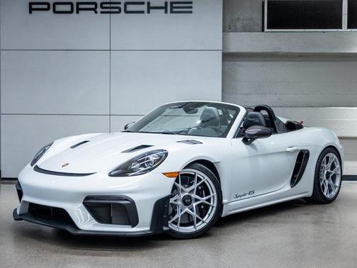 2025 Porsche 718 Spyder RS