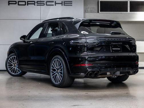 2021 Porsche Cayenne GTS