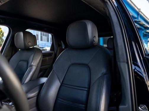 2021 Porsche Cayenne GTS