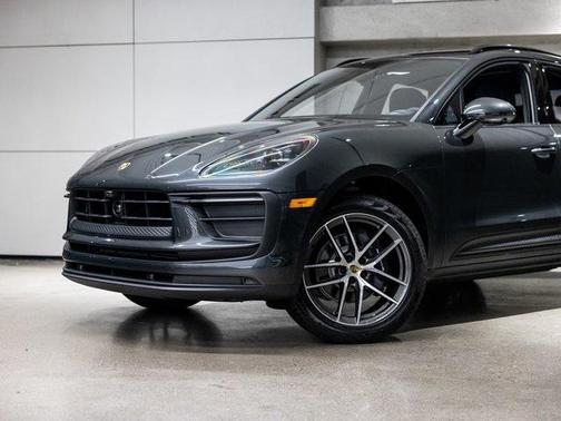 2026 Porsche Macan 