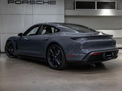 2026 Porsche Taycan GTS