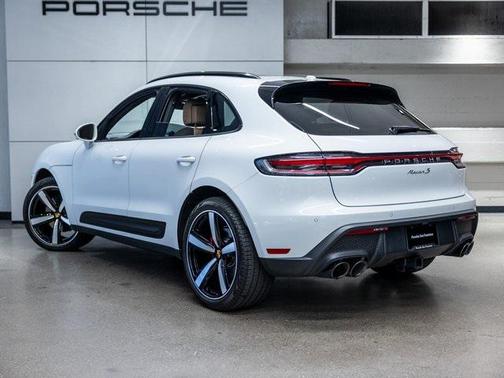 2025 Porsche Macan S