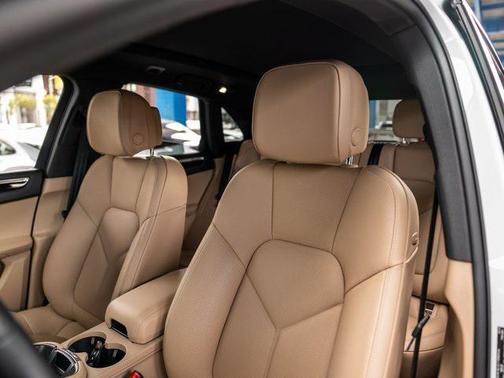 2025 Porsche Macan S