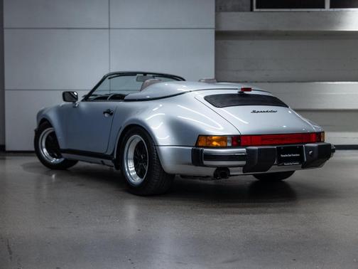 Silver 1989 Porsche 911 Carrera