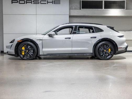 2024 Porsche Taycan Turbo S