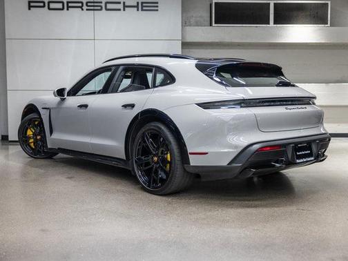 2024 Porsche Taycan Turbo S