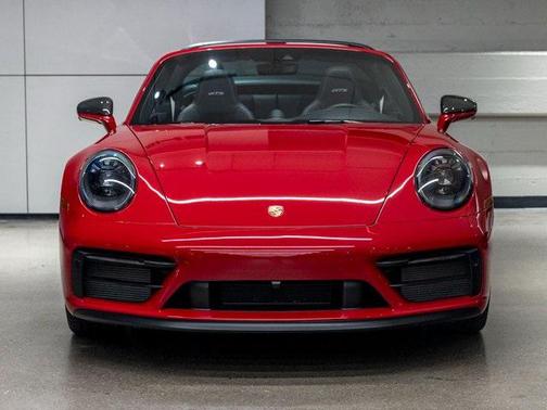 2024 Porsche 911 Targa 4 GTS