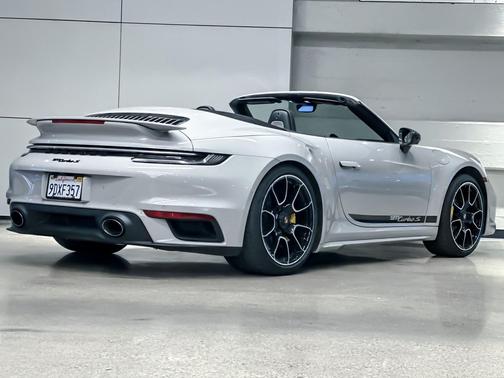 2022 Porsche 911 Turbo S