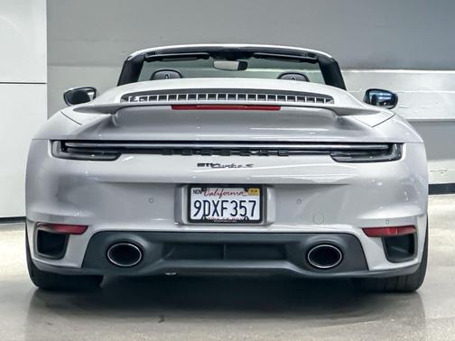 2022 Porsche 911 Turbo S