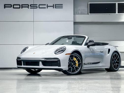 2022 Porsche 911 Turbo S