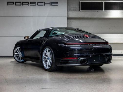 2024 Porsche 911 Targa 4S