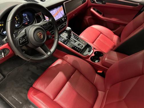 2023 Porsche Macan GTS