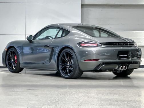2025 Porsche 718 Cayman S