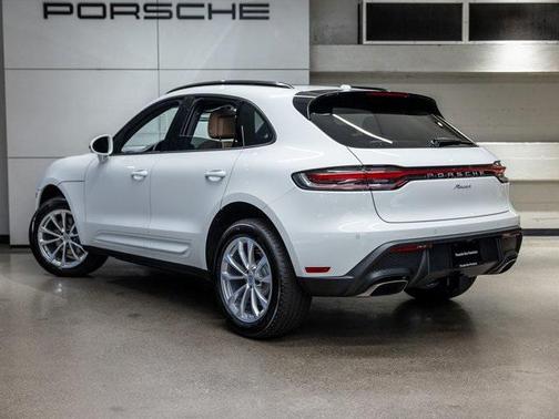 2026 Porsche Macan 