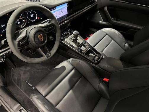 2023 Porsche 911 Carrera T