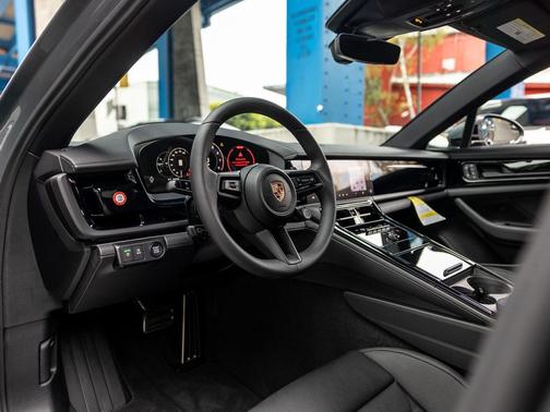 Slate 2026 Porsche Panamera