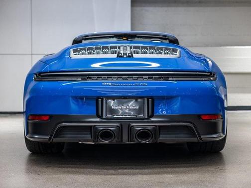 2026 Porsche 911 Carrera GTS