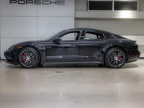 2025 Porsche Taycan 4S