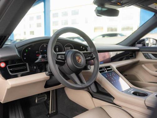 2025 Porsche Taycan 4S