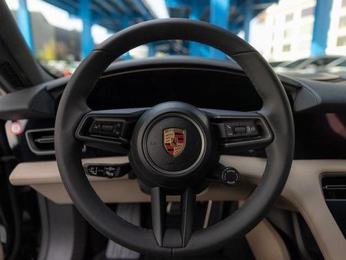 2025 Porsche Taycan 4S