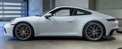 2022 Porsche 911 Carrera S