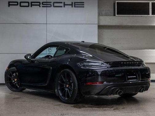 2021 Porsche 718 Cayman GTS 4.0