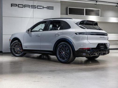 2026 Porsche Cayenne GTS