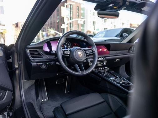 2024 Porsche 911 Targa 4 GTS