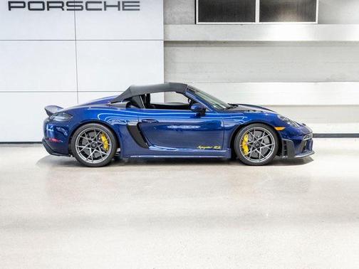 2024 Porsche 718 Spyder RS