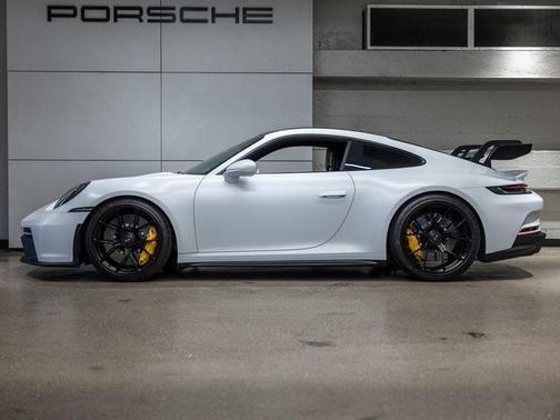 2022 Porsche 911 GT3
