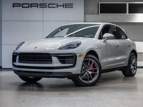 2022 Porsche Macan S
