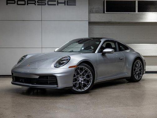 2025 Porsche 911 Carrera