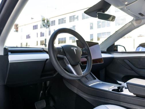 Solid Black 2025 Tesla Model Y Long Range Dual Motor All-Wheel Drive